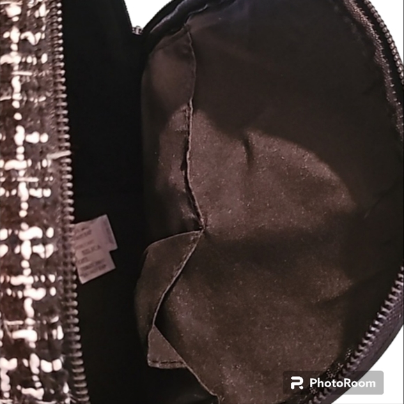 Badgley Mishka Big Diamond Quilted Backpack W/studs - Picture 4 of 8